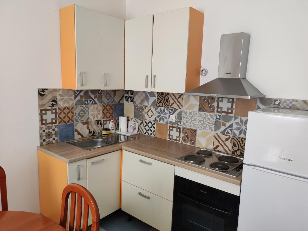 Stribor Apartments Dugobabe Eksteriør billede