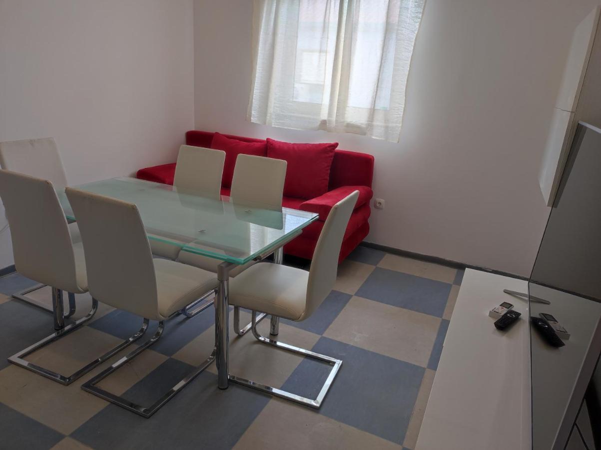 Stribor Apartments Dugobabe Eksteriør billede